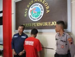 Diduga Edarkan Obat Terlarang, Satres Narkoba Polres Purworejo Tangkap Warga Kemiri
