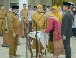 Sekdaprov Lantik 79 Pejabat Administrator dan Pengawas Pemprov Sumbar