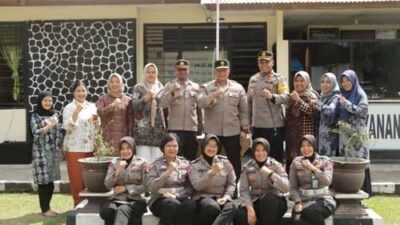 Waka Polda Sumbar Sambangi Polsek Kapur IX2