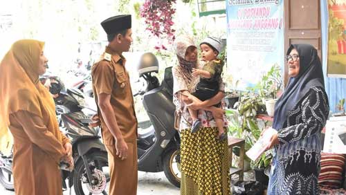 Wali Nagari Aia Manggis Selatan, Herizon Tinjau Pelayanan Posyandu Asoka Jorong Ambacang