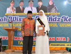 Pelajar MTsN 8 Agam Dapat Beasiswa dari Bupati, Ini Sebabnya