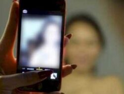 Beredar Foto Bugil yang Diduga Dilakukan Oknum Sekdes, Membuat Geger Warga Desa Ketiwijayan Purworejo