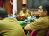 Gubernur Sumbar, Mahyeldi beserta seluruh jajaran OPD, Forkopimda, dan lainnya mengadakan rapat koordinasi di Ruang Rapat Istana Gubernuran