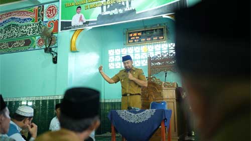 Wakil Gubernur Sumatera Barat, Audy Joinaldy melakukan Safari Ramadhan ke Masjid Darul Ulum Lunang Satu, Nagari Lunang Satu, Kecamatan Lunang, Kabupaten Pesisir Selatan