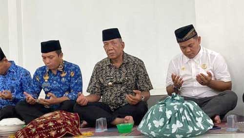 Bupati Pessel, Rusma Yul Anwar saat peresmian 2 Masjid di Nagari Ampang Parak