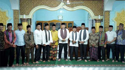 Bupati Solok Kunjungi Masjid Nurul Ubudiyah Linjuang Koto Tinggi