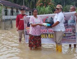 DPC Partai Gerindra Dharmasraya Salurkan Bantuan Sembako kepada Korban Banjir