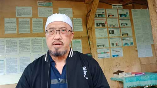 Diki Chandra di Perpustakaan Berita Langit di Ciater Subang, Jawa Barat