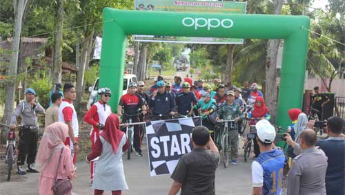 Bupati Pasbar Sapa Warga di Forkopimca Kinali Bakayuah 1 Forkopimca Kinali Bakayuah