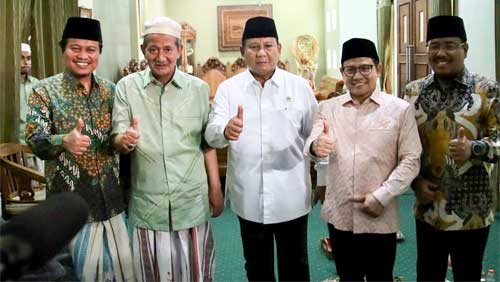Prabowo-Muhaimin di Ponpes Bumi Shalawat Sidoarjo