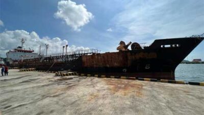 Proses Pertolongan Sukses, Kapal MT Kristin Bersandar di Pelabuhan PDS Lombok