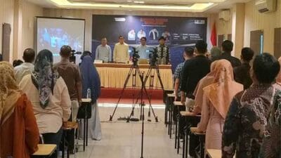 Kominfo Gelar Acara Ngobrol Bareng Legislator Suara Demokrasi di Hotel Triza Painan