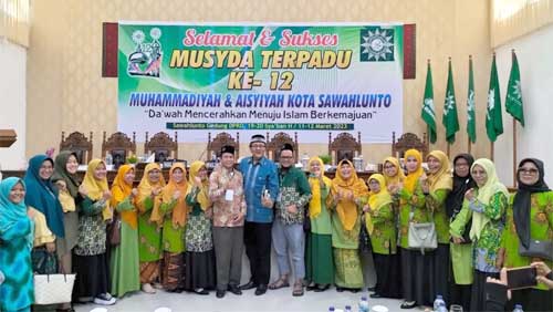 Muhammadiyah dan Aisyiyah Kota Sawahlunto Musyawarah Terpadu ke-12 1 Muhammadiyah dan Aisyiyah Kota Sawahlunto Musyawarah Terpadu ke-12