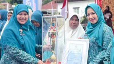 Euphorbia II Padang Panjang Juara 1 Lomba Kader Dasawisma Berprestasi Tingkat Sumbar