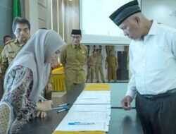 Pejabat Eselon 3 Pemprov Sumbar Tandatangani Perjanjian Kinerja