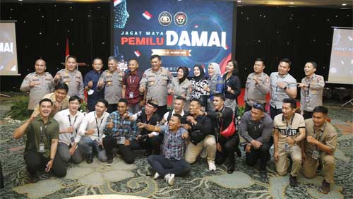 pelatihan pertemuan dengan Kariator dan Komunitas Penggiat Media Sosial perwakilan Polda seluruh Indonesia