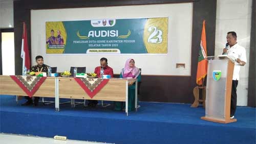 Bupati Rusma Yul Anwar Buka Pemilihan Duta Genre Pesisir Selatan 1 Bupati Rusma Yul Anwar hadiri pemilihan Duta Generasi Berencana (Genre) Pesisir Selatan tahun 2023 yang digelar di Aula Kantor Bappeda Pessel Sago