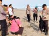 Polres Kebumen bersama dengan Polsek dan Tim SAR serta relawan masih melakukan pencarian korban