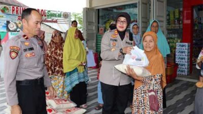 Sambut Ramadan, Primkoppol Syariah Polres Payakumbuh Salurkan Bantuan untuk Masyarakat