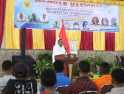 Buka Seminar Nasional di Uncen, Wamendagri Berharap Pemilu 2024 di Papua Berjalan Baik