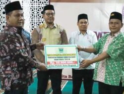 Tim Pemprov Sumbar Safari Ramadan ke Masjid Agung Al-Madani Kamang Baru Sijunjung