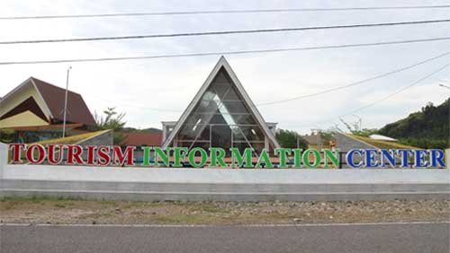 Tourism Information Center di Nagari Carocok Anau Ampang Pulai, Kecamatan Koto XI Tarusan, Kabupaten Pesisir Selatan
