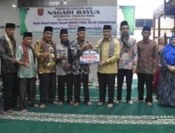 Safari Ramadan, Wabup Agam Salurkan Bantuan Pembangunan Masjid Nurul Huda Sawah Rang Suayan