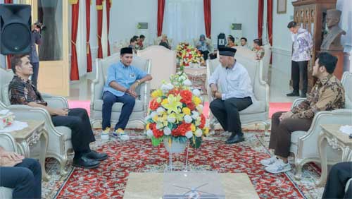 Wamenkumham RI, Edward Omar Sharif Hiareij Temui Gubernur Sumbar, Mahyeldi