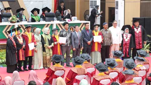 Wisuda ke-14 Undhari