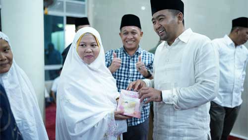 Wagub Sumbar, Audy Joinaldy saat Safari Ramadhan di Masjid Taqwa Desa Sikapak Timur