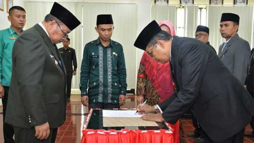 Bupati Agam Lantik Pejabat Admistrator dan Pengawas