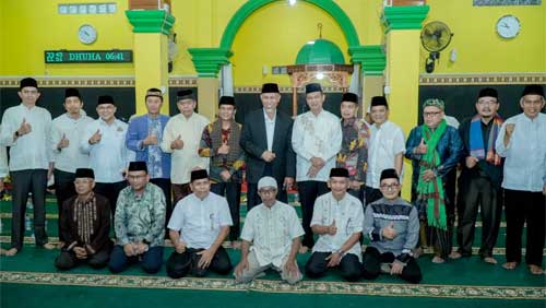 Gubernur Sumbar Puji Pola Pengembangan Pariwisata Kota Pariaman 1 Gubernur Sumbar, Mahyeldi safari ramadhan di Masjid Istiqamah Adam Sorin Kelurahan Jalan Baru