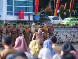 Jadi Pembina Apel Pagi Pemkab Solok, Ini Pesan Mulyadi Marcos