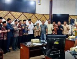 Panitia Pemilihan Dprd Kota Padang Wawancarai Dua Calon Wakil Walikota