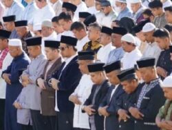 Ribuan Umat Muslim Salat Idul Fitri 1444 H Di Lapangan Wirabraja Kota Bukittinggi