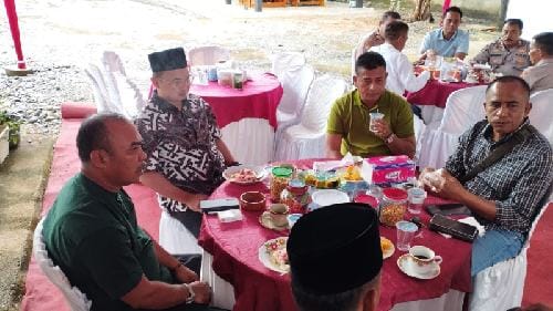 Kapolres Dharmasraya bersama PJU Silaturahmi ke Kediaman Ketua DPRD 1 IMG 20230423 231326 resize 48