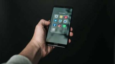 FoMO Menghantui, Jati Diri Generasi Hilang