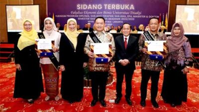 Jenderal Dudung Abdurachman Sandang Predikat Lulusan Terbaik Program Doktor FEB Universitas Trisakti