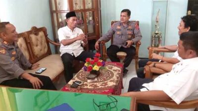 Baru Menjabat, Kapolsek AKP Hendriza Silaturahmi dengan Pemerintah Kecamatan Koto Baru