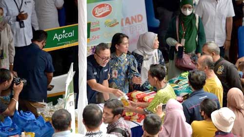 Menteri Perdagangan Zulkifli Hasan Meninjau Bazar Ramadan Di Rusunawa Ks Tubun Di Palmerah, Jakarta Barat