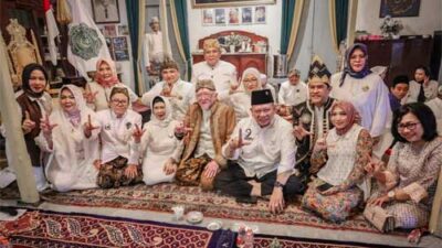 Ketua DPD RI Hadiri Buka Puasa bersama Sultan dan Masyarakat di Keraton Kasepuhan Cirebon