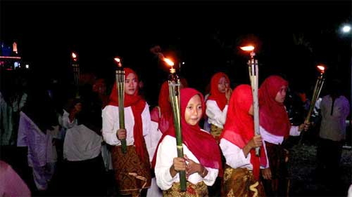Malam takbiran dalam menyambut Hari Raya Idul Fitri 1444 Hijriah pada tahun ini sangat dirasakan oleh warga Jorong Piruko