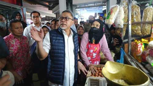 Mendag Cek Pasar Peterongan di Semarang