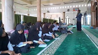 SDN 7 Sitiung Bentuk Karakter Murid dengan Ramadan Kreatif