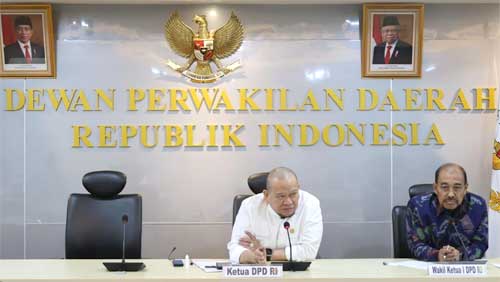 Ketua DPD RI Ingatkan 4 Konsekuensi Kenegaraan Terhadap Inpres Rehabilitasi Pegiat dan Pengikut PKI 1 LaNyalla dan Nono Sampono pimpin Rapat Gabungan Pimpinan Alat Kelengkapan DPD RI