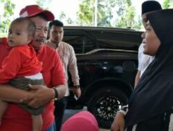 Diculik Tetangga, Bupati Agam Lepas Kepulangan Bayi ke Deli Serdang