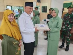 Gubernur Sumbar Berikan Bantuan ke Keluarga Prajurit Satgas Pamtas Papua Asal Yonif 133/Yudha Sakti