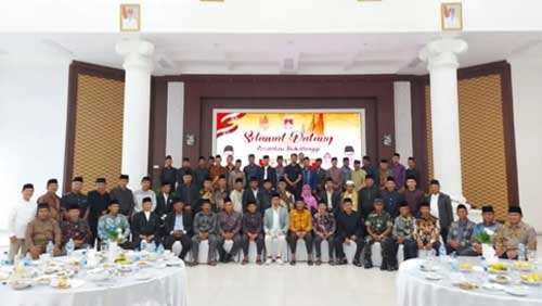 Walikota Bukittinggi Silaturahmi dengan Niniak Mamak dan Perantau 1 Walikota Bukittinggi Silaturahmi dengan Niniak Mamak dan Perantau
