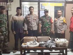 Warga Kalipurwo Serahkan Ratusan Petasan ke Pihak Berwajib