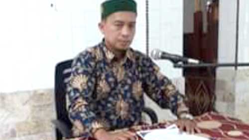 Buya Jasriman di Masjid Nurul Amri Balai Balai, Padang Panjang.